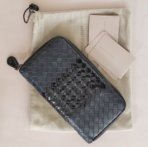 SOLD Bottega Veneta Intrecciato Leather Wallet